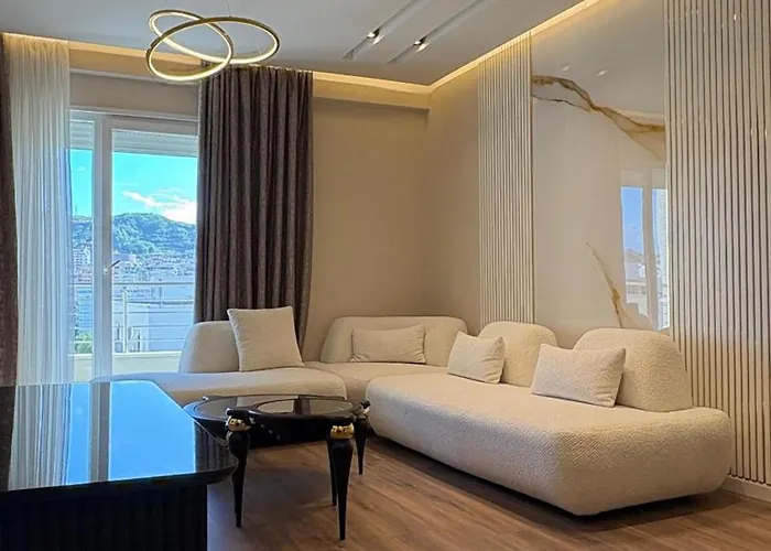 Blue Boutique 2 Tirana