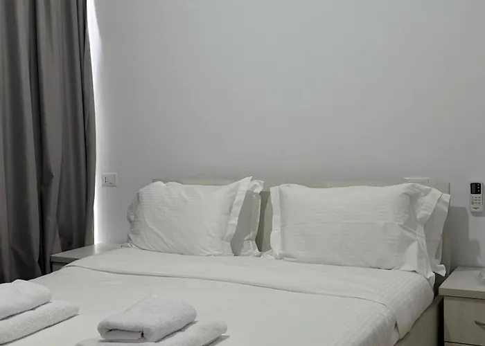 Blue Boutique 2 Апартаменты Тирана